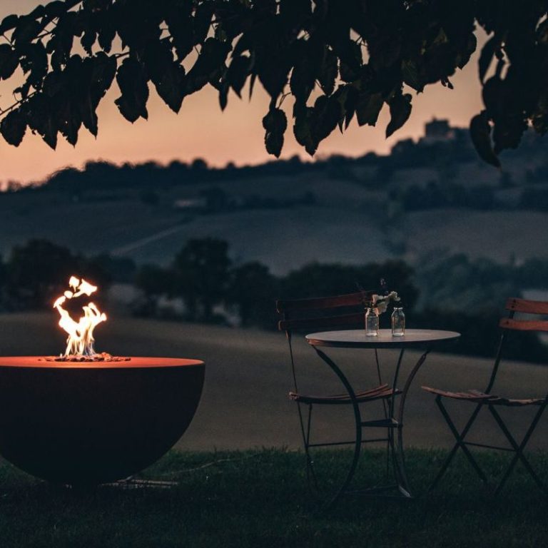Gasfeuer im Garten